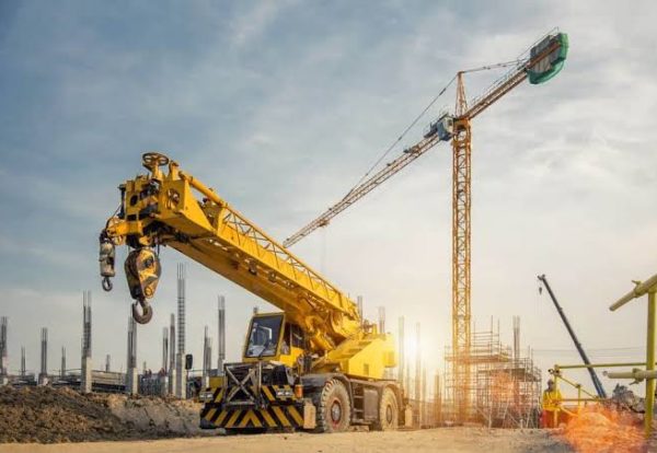 Forklift and Crane Operations Forklift and Crane Operations